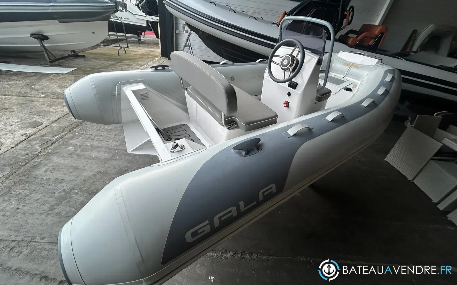 slider 4 Gala Boats A360HL