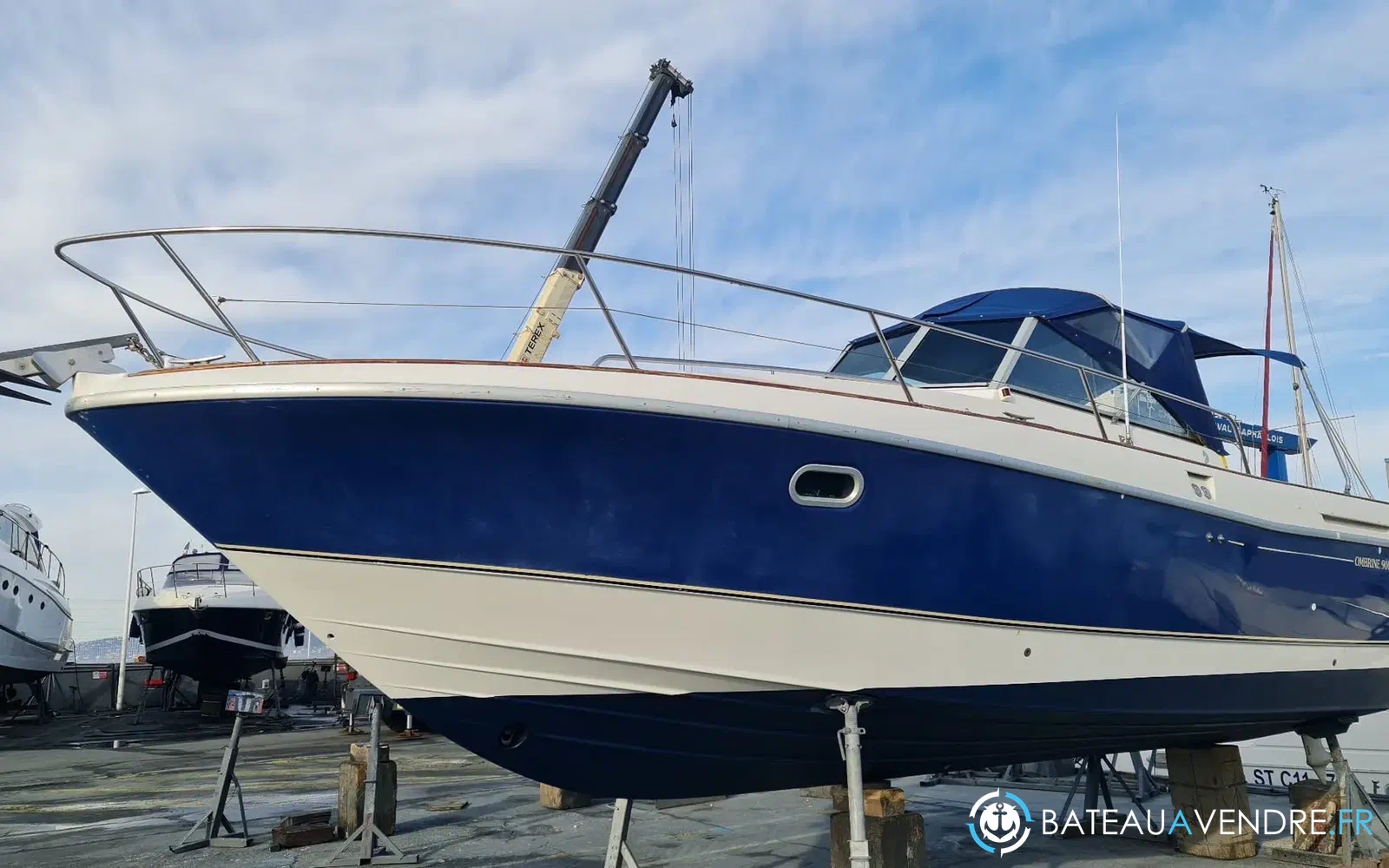 slider 0 Beneteau Ombrine 900