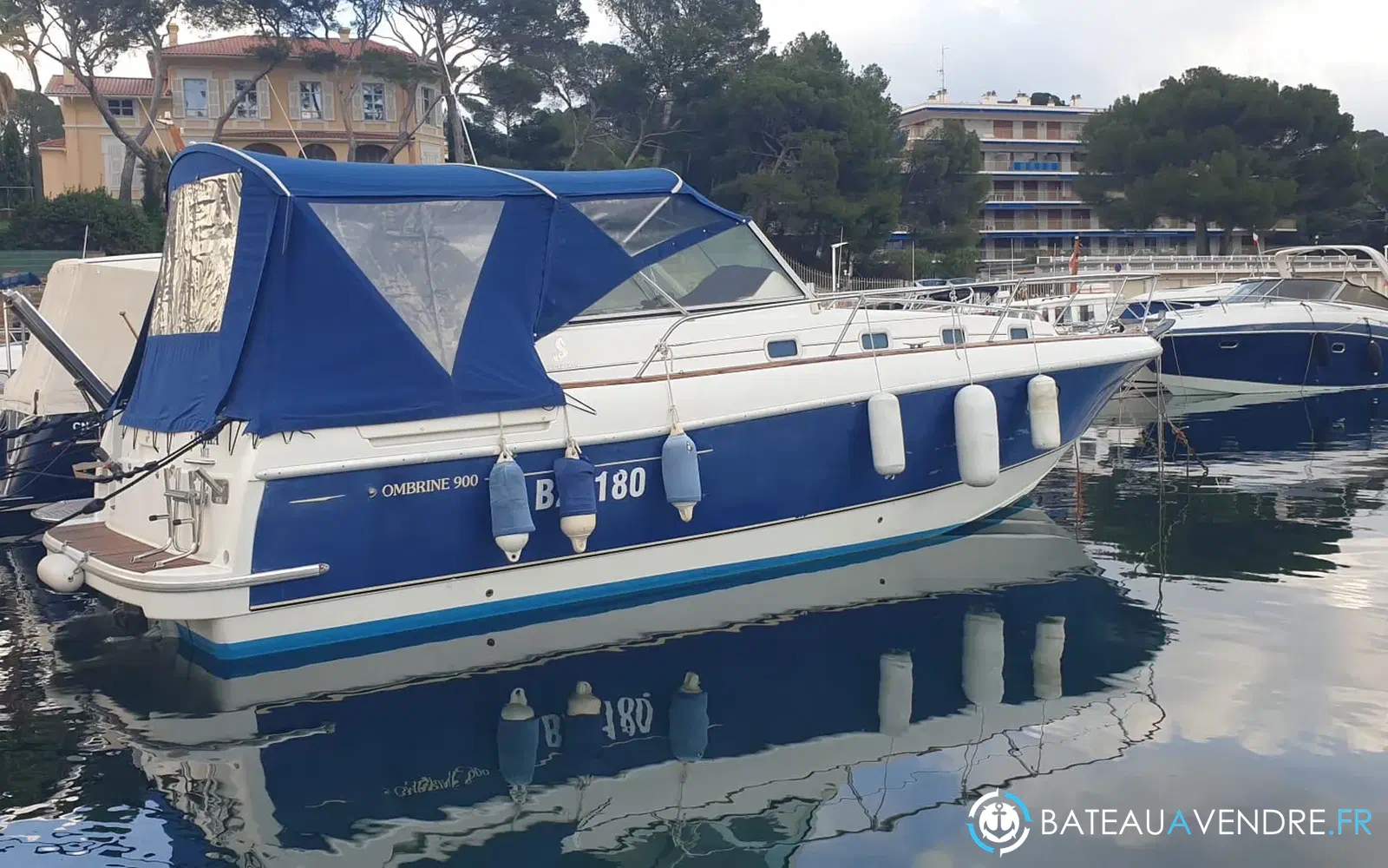 slider 7 Beneteau Ombrine 900