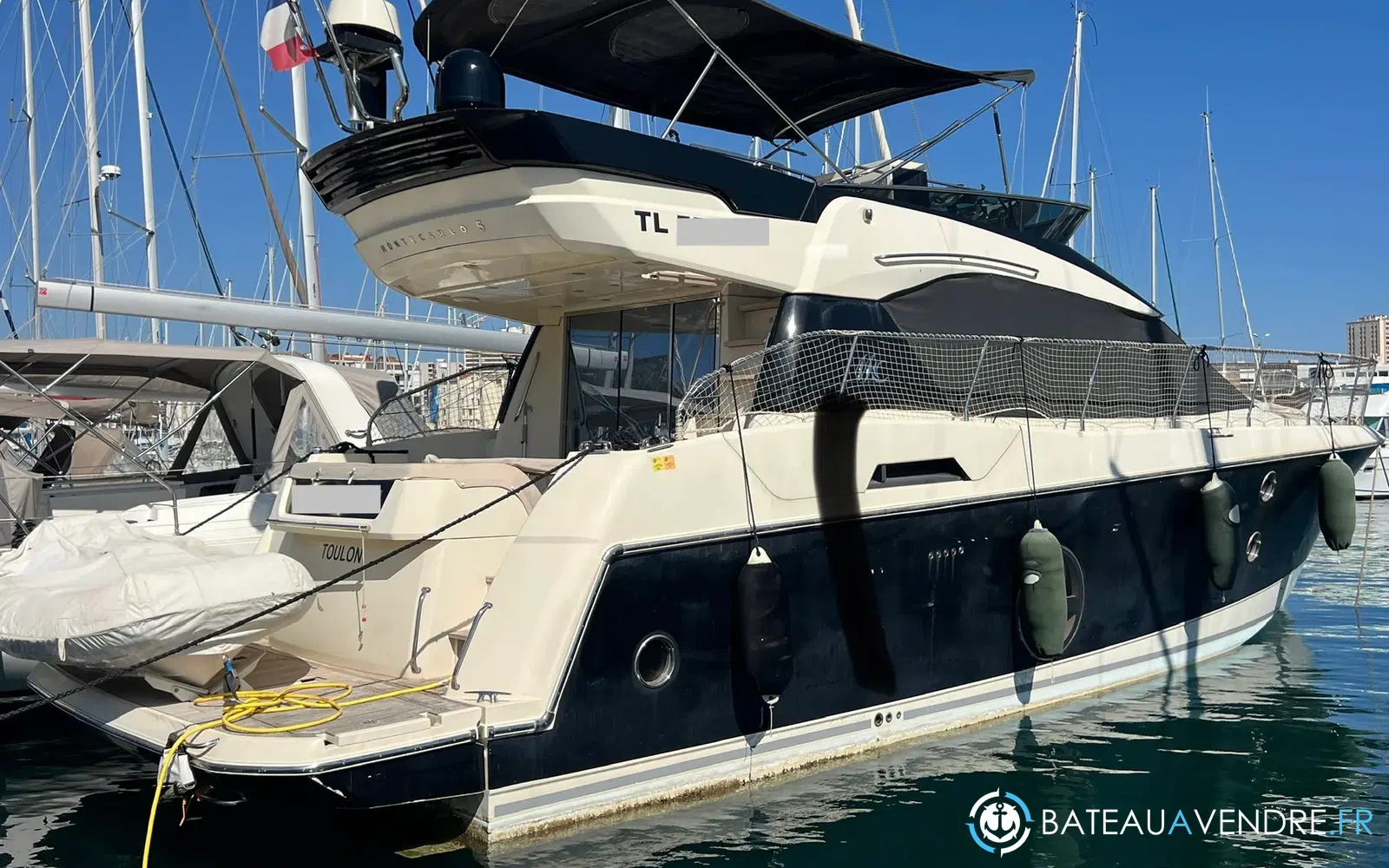 slider 1 Beneteau Monte Carlo 5