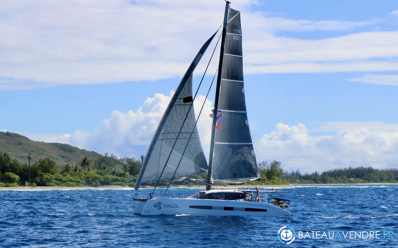 slider 1 Outremer 55
