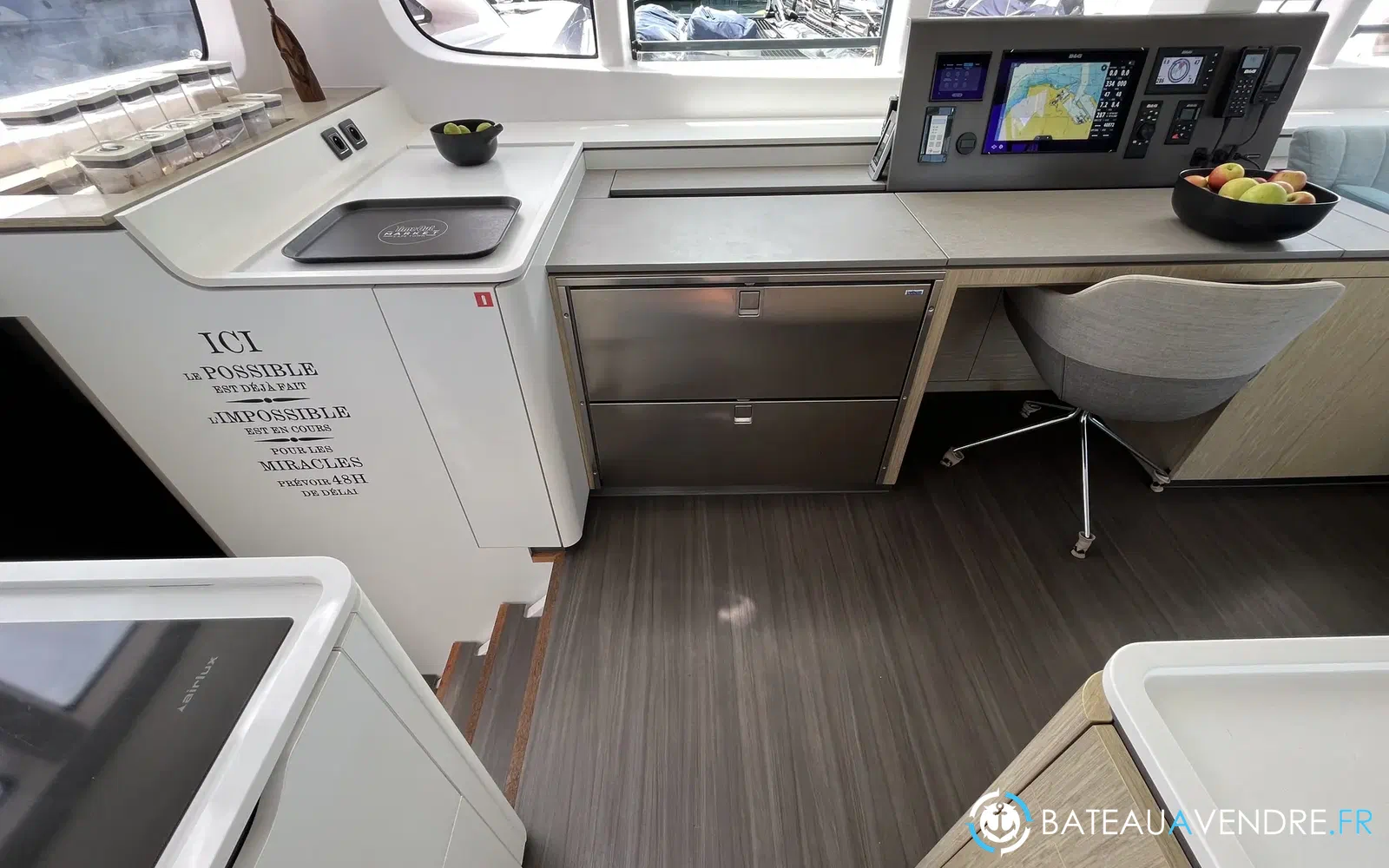 slider 23 Outremer 55