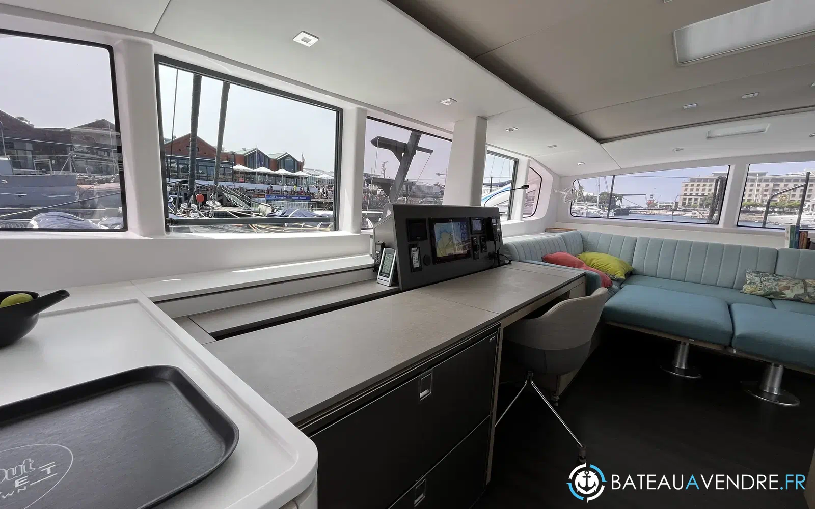 slider 25 Outremer 55