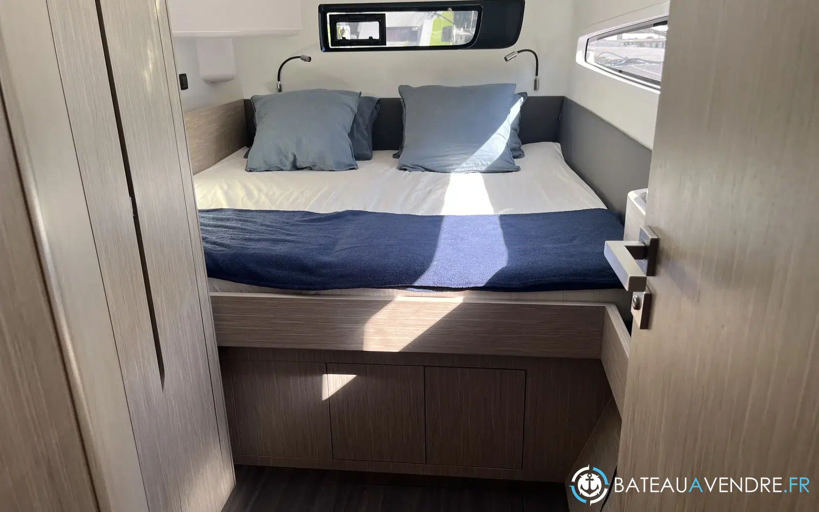 slider 27 Outremer 55