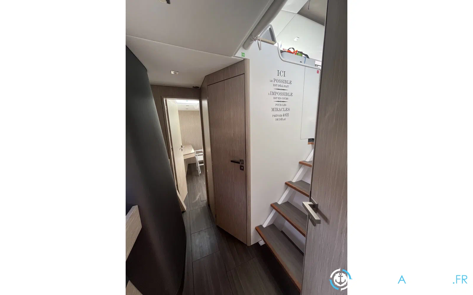 slider 33 Outremer 55