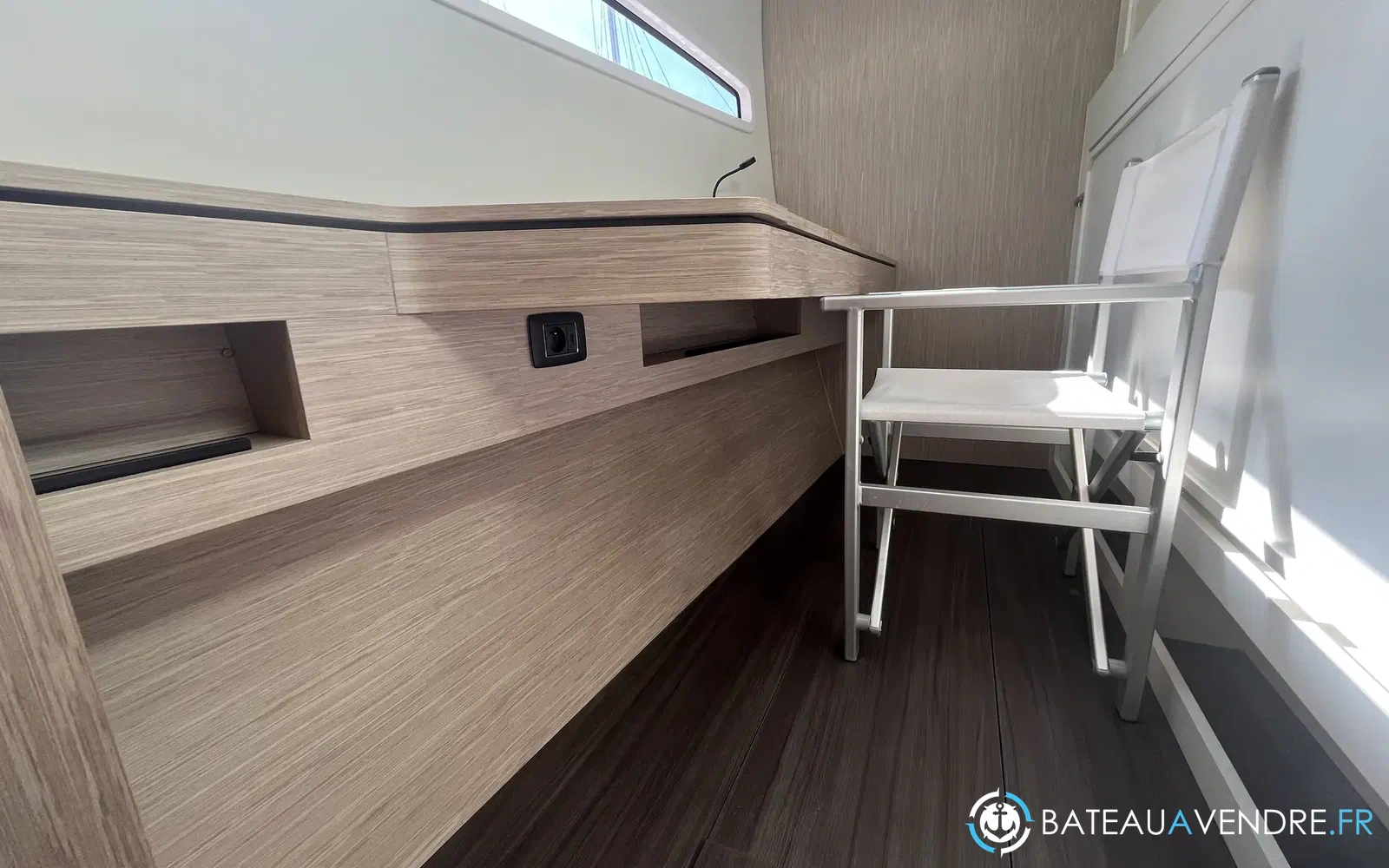 slider 35 Outremer 55