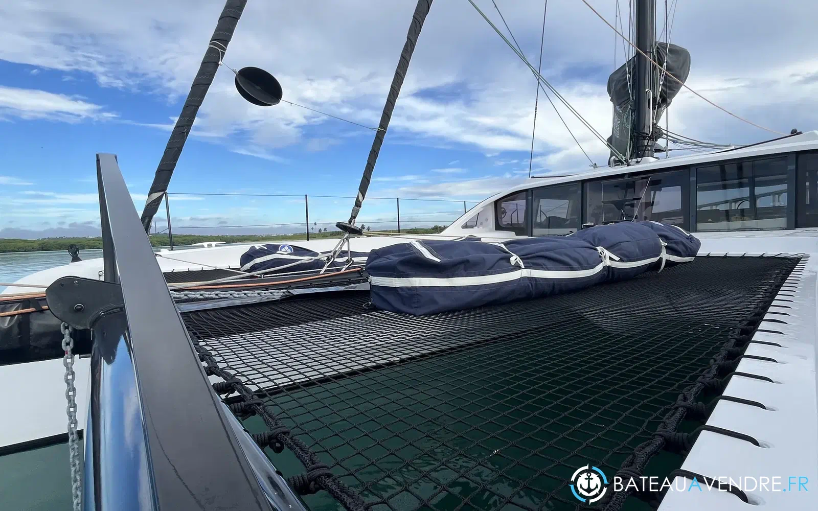 slider 8 Outremer 55