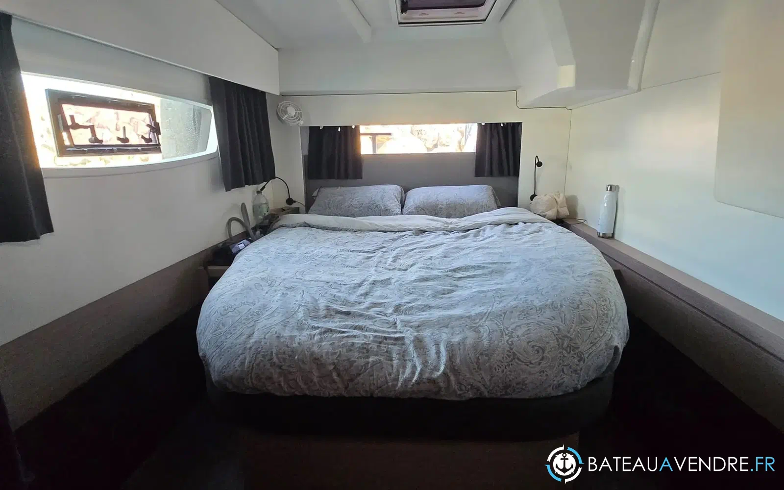 slider 21 Fountaine Pajot Astrea 42
