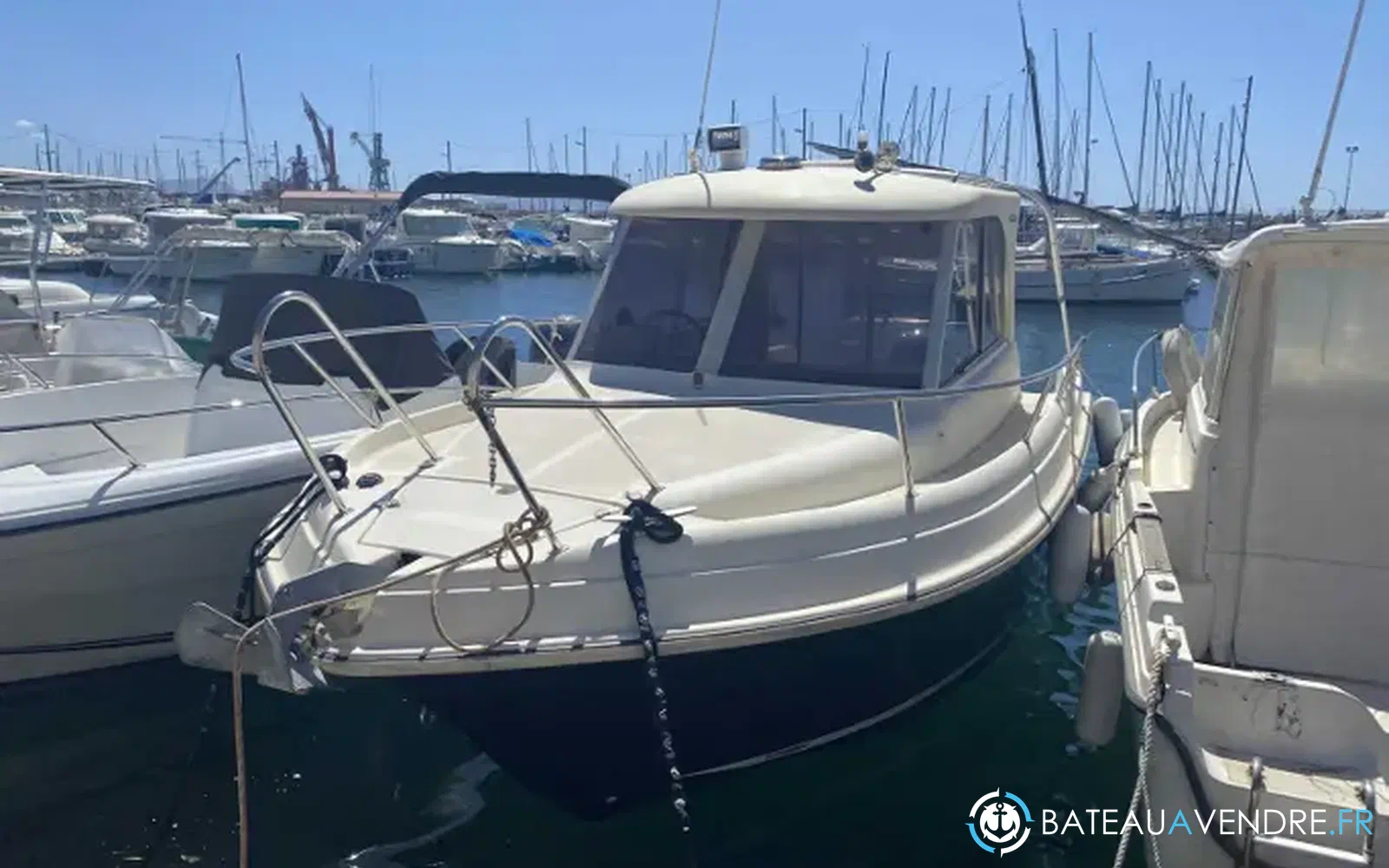 slider 0 Guymarine Evada 740
