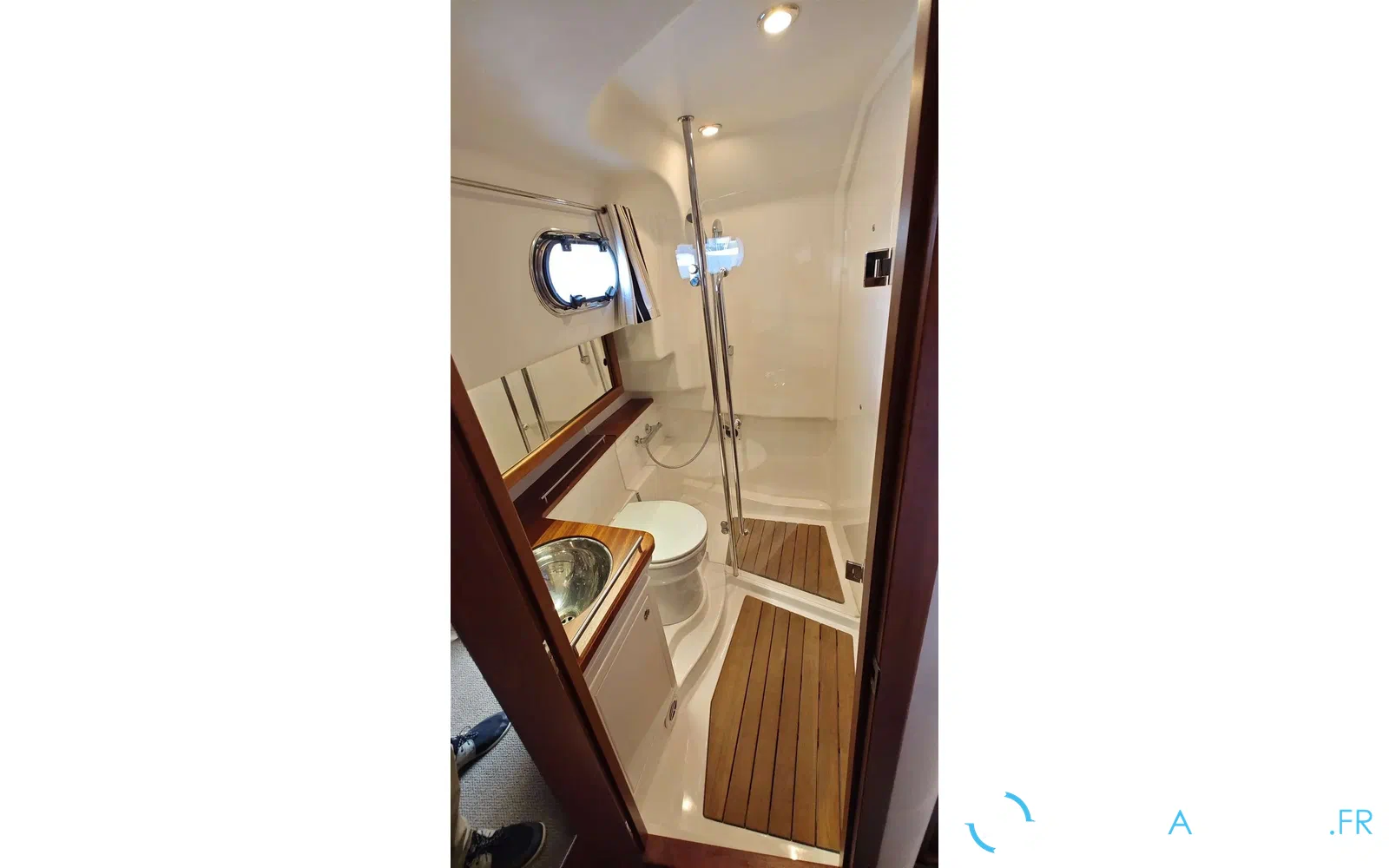 slider 20 Nimbus 365 Coupe