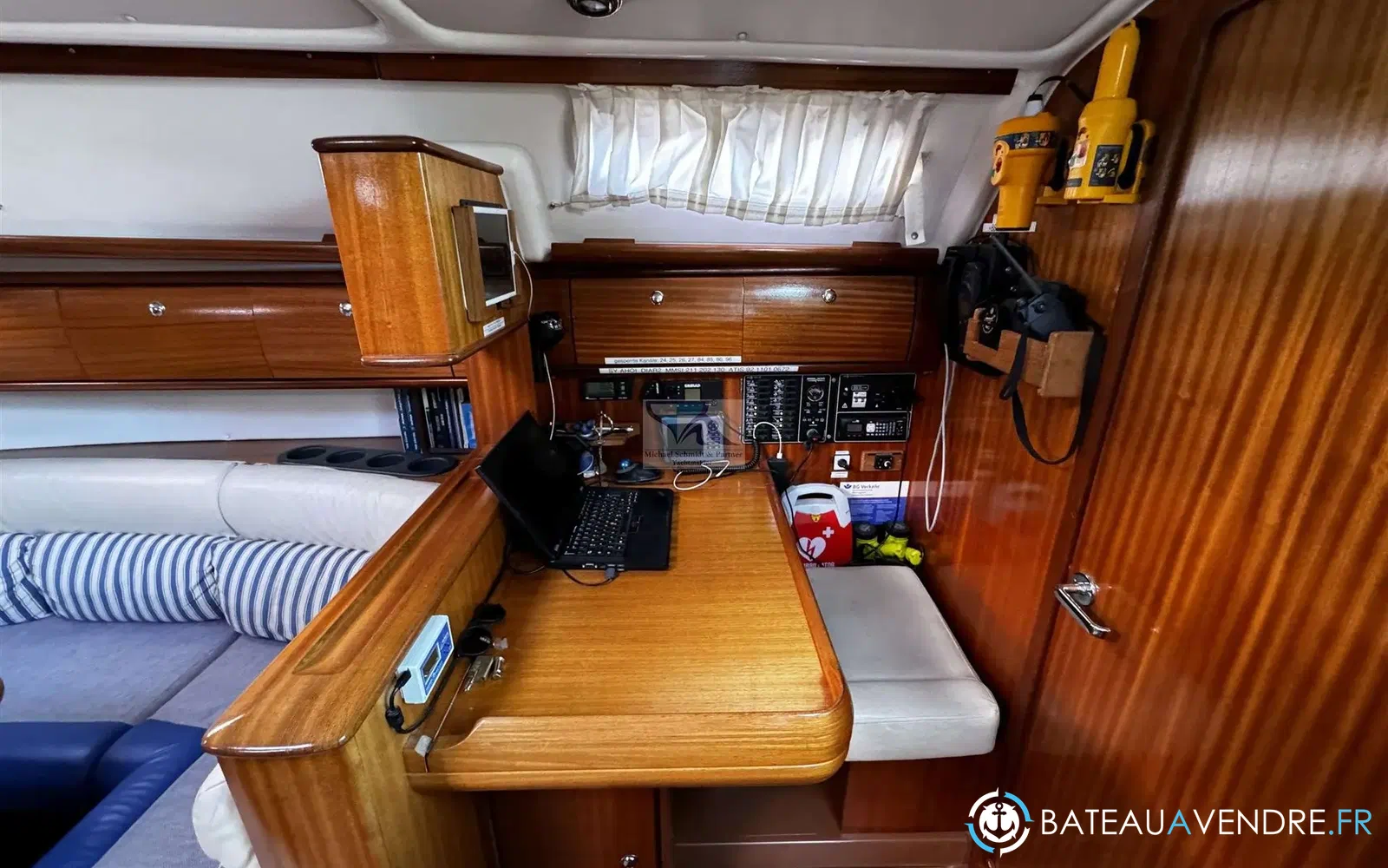 slider 2 Bavaria 38 Cruiser