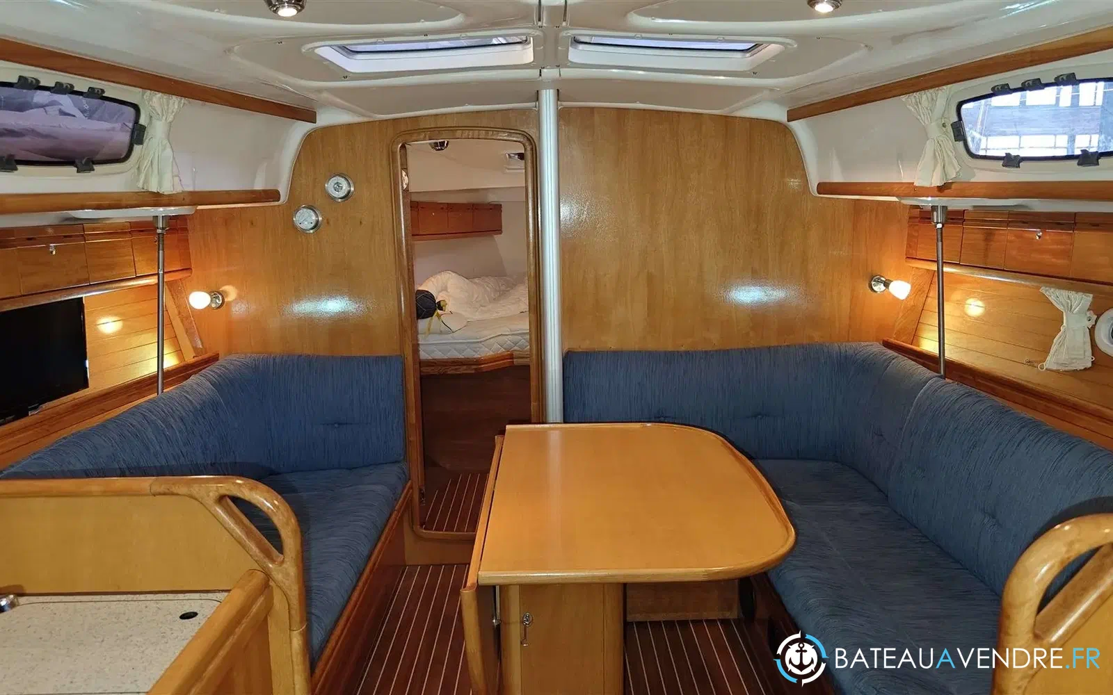 slider 2 Bavaria 37 Cruiser
