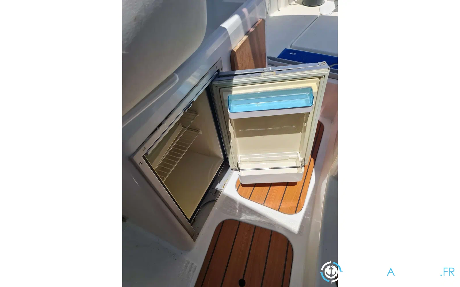 slider 3 Beneteau Antares 750 HB