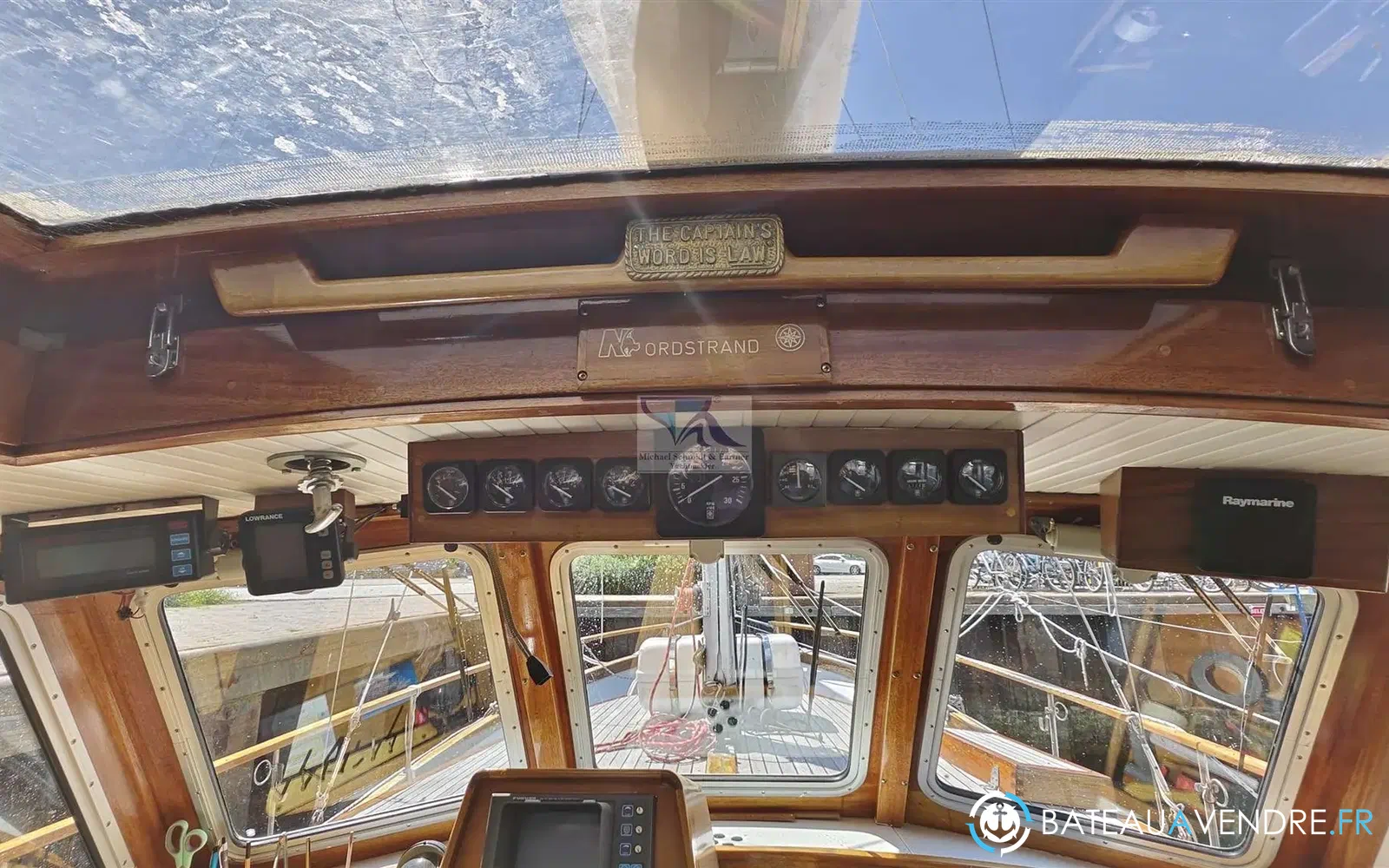 slider 10 Siltala Yachts Nauticat 33