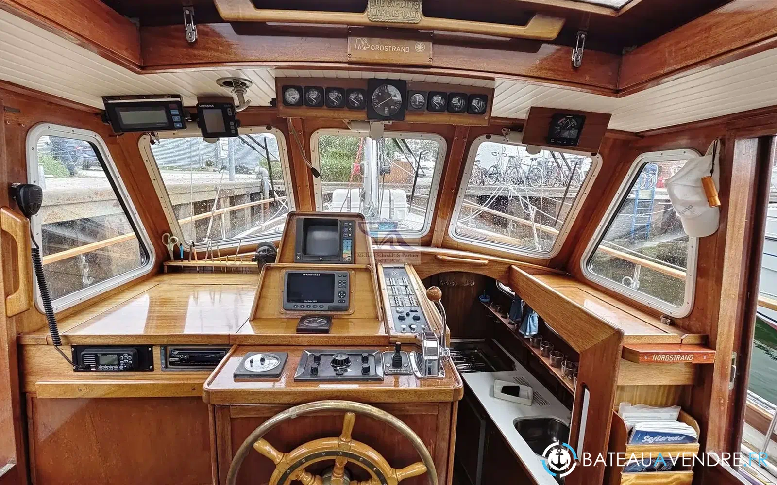 slider 17 Siltala Yachts Nauticat 33