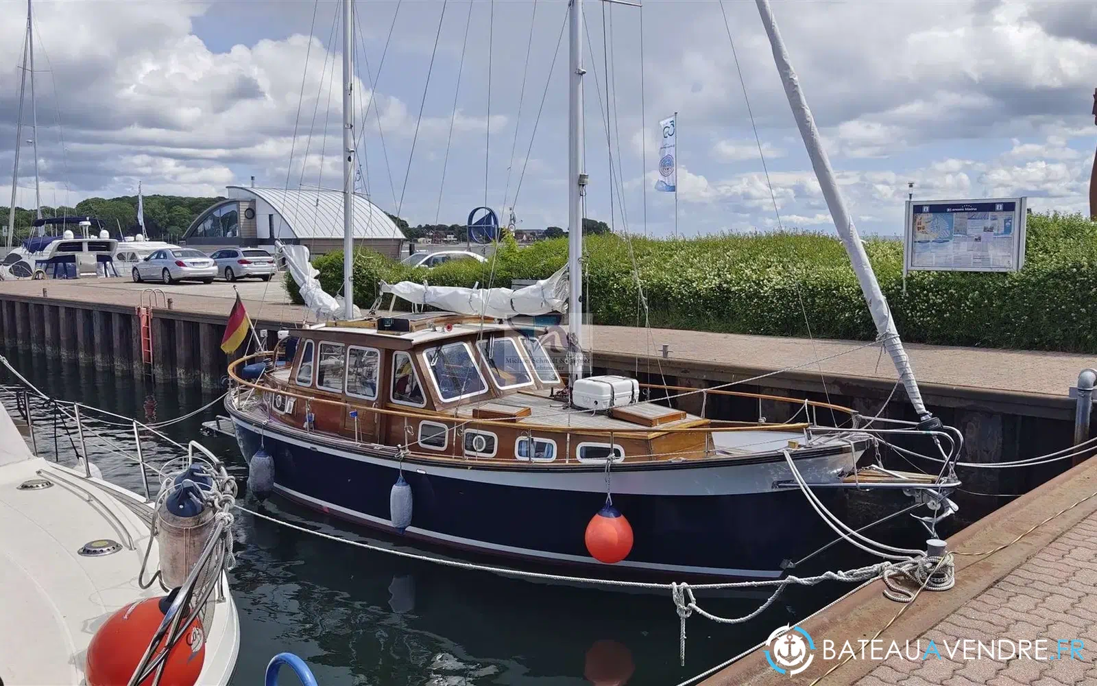 slider 2 Siltala Yachts Nauticat 33