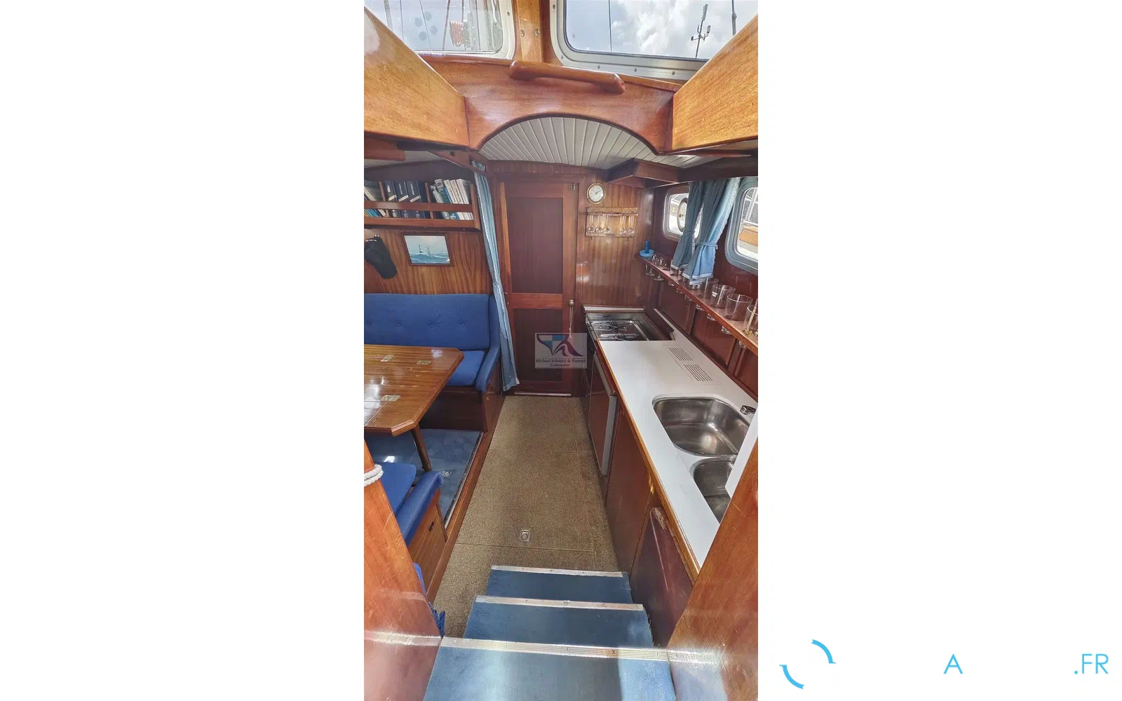 slider 6 Siltala Yachts Nauticat 33