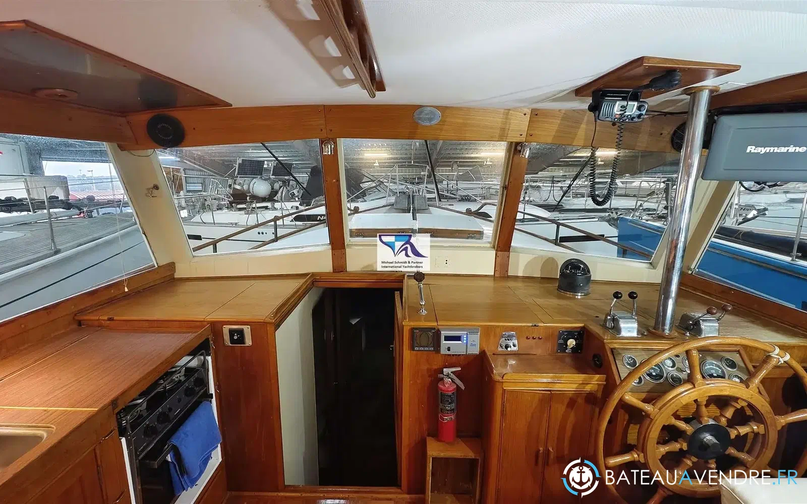 slider 4 Grand Banks 48