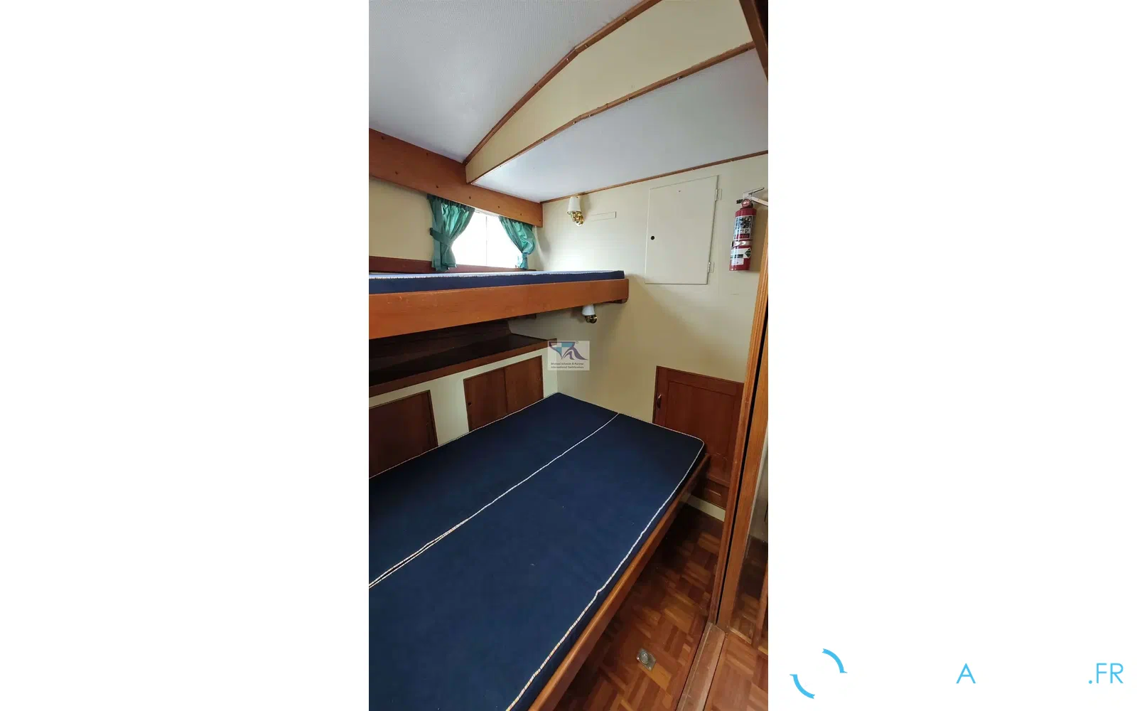slider 5 Grand Banks 48