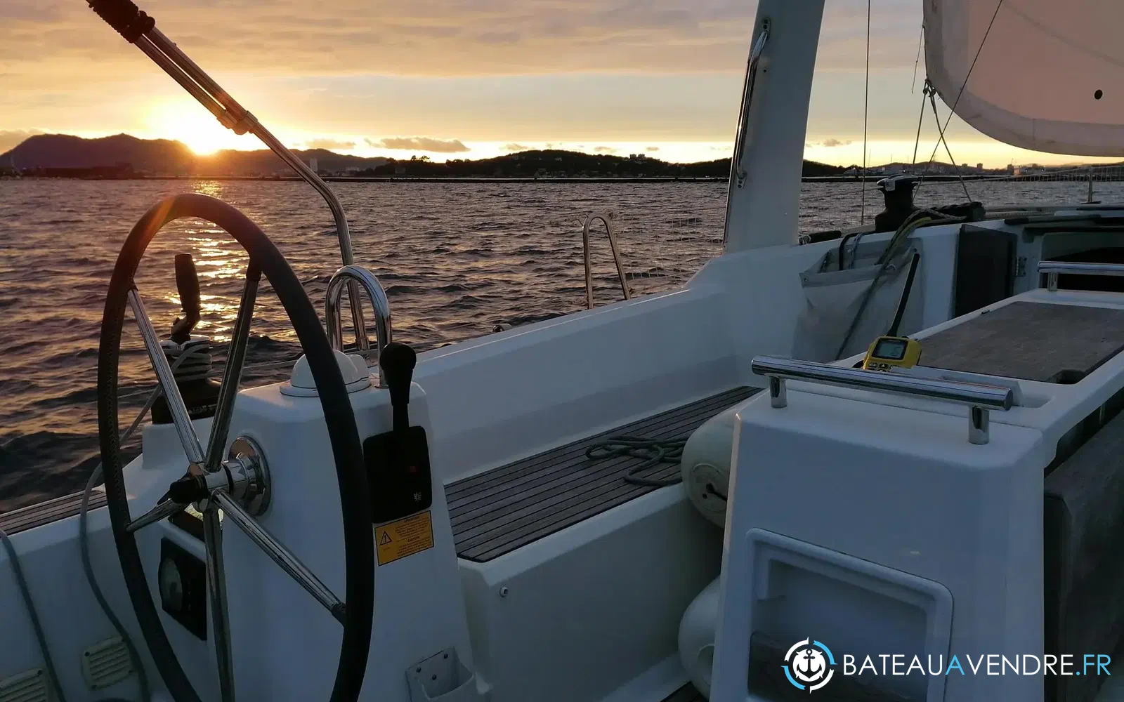 slider 9 Beneteau Oceanis 35.1