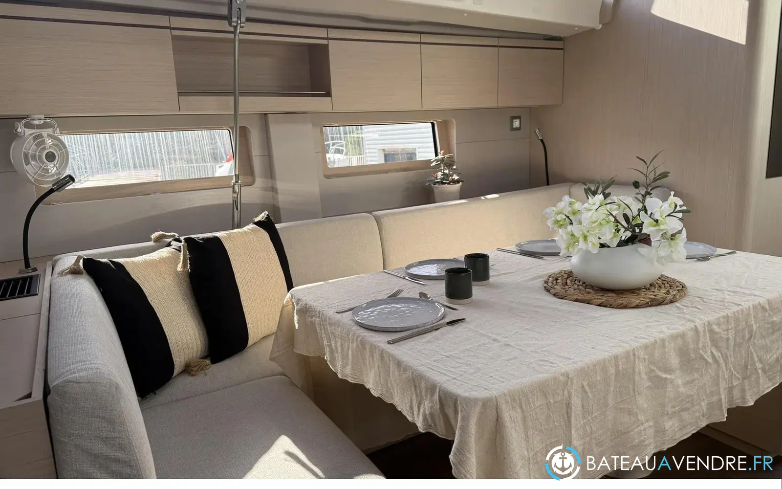 slider 10 Beneteau Oceanis 51.1