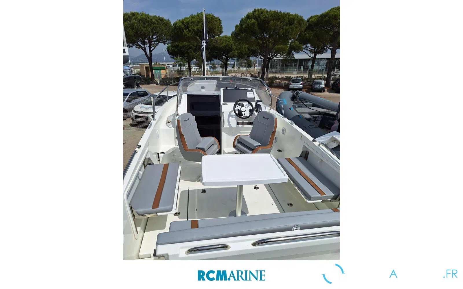 slider 5 Beneteau Flyer 8 SUNdeck V2
