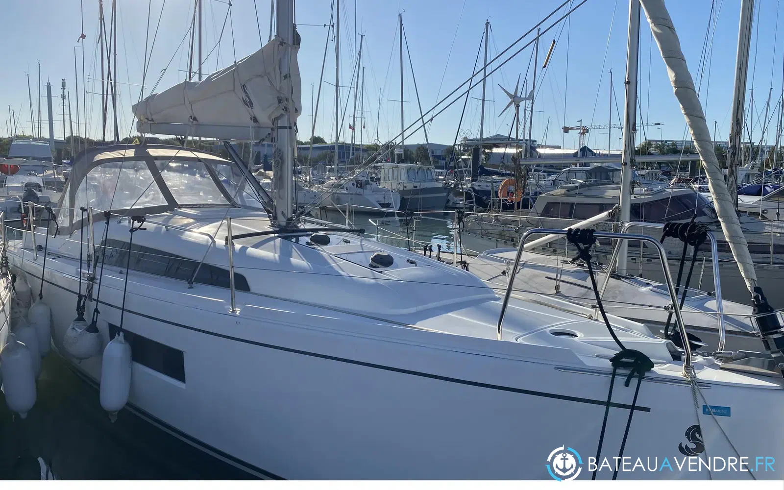 slider 5 Beneteau Oceanis 30.1