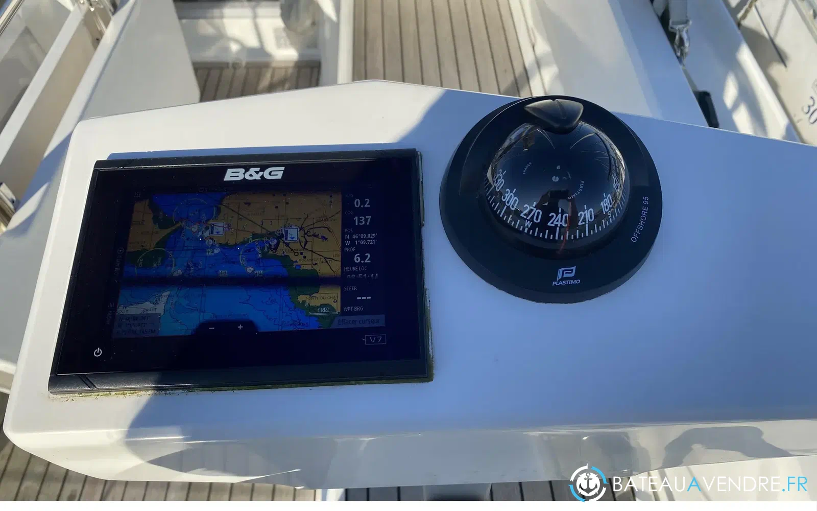 slider 8 Beneteau Oceanis 30.1