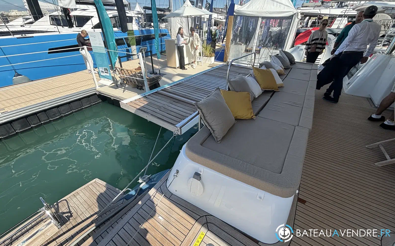 slider 11 Lagoon 620