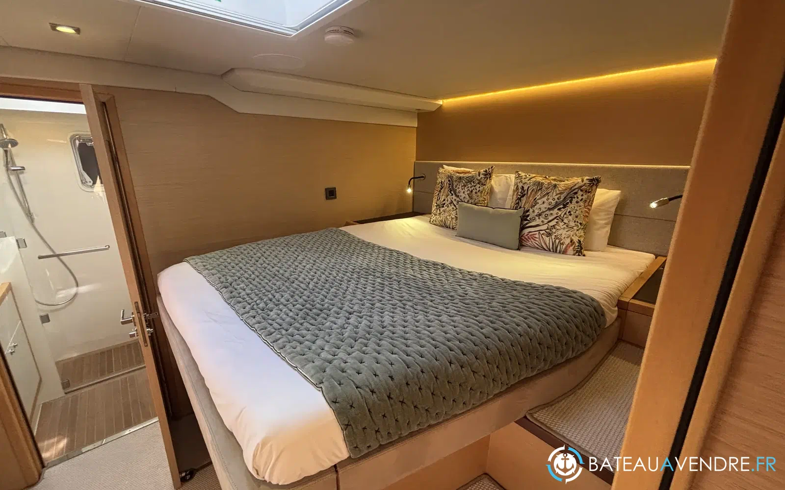 slider 38 Lagoon 620