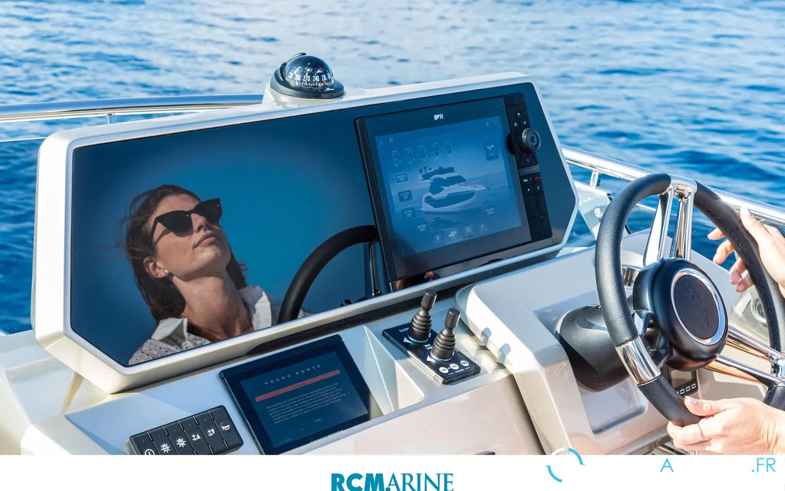 slider 8 Galeon 480 Fly