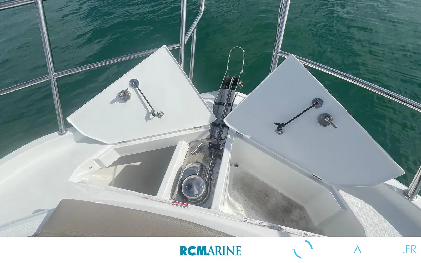 slider 17 Galeon 400 Fly