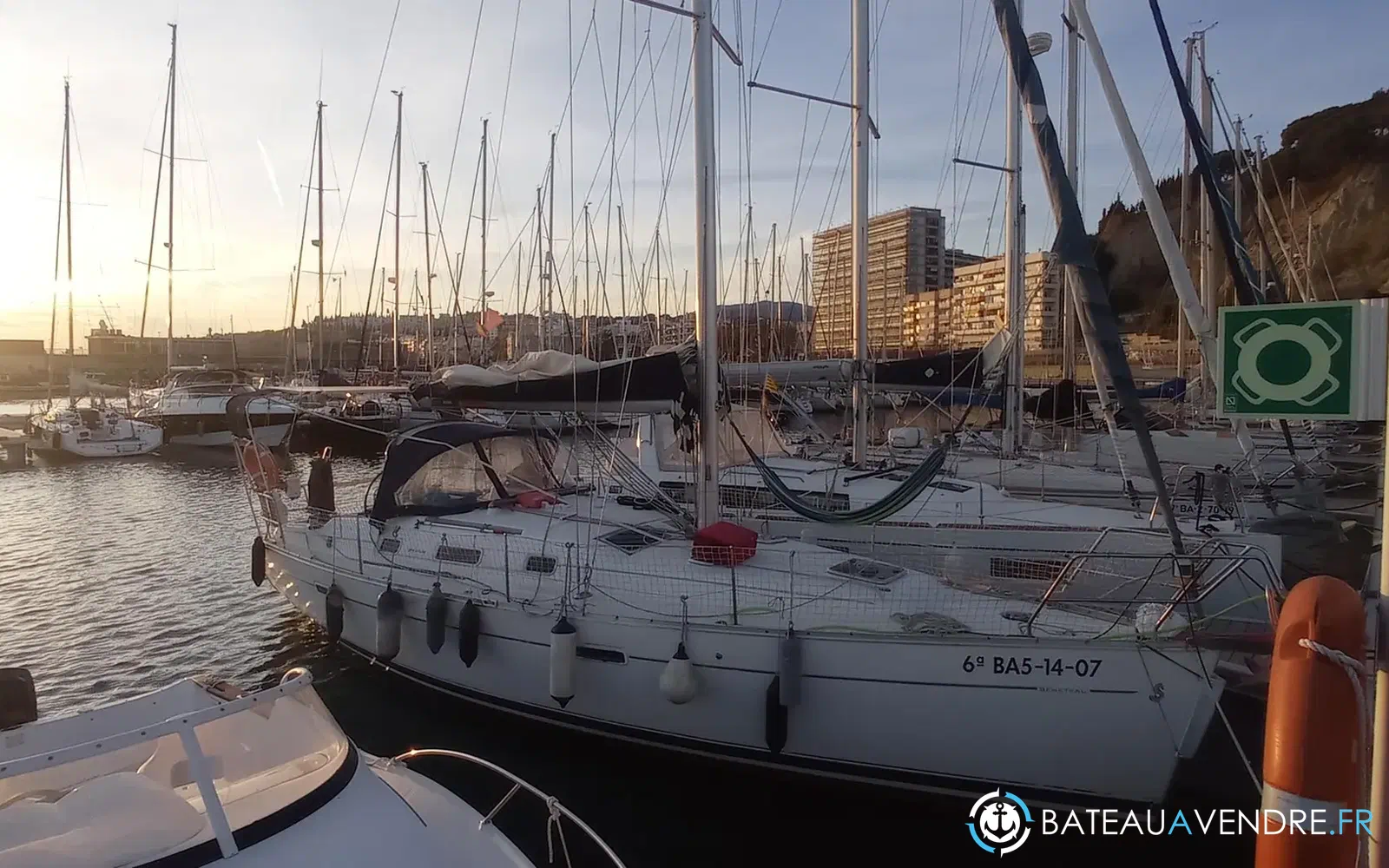 slider 56 Beneteau Oceanis 343 Clipper