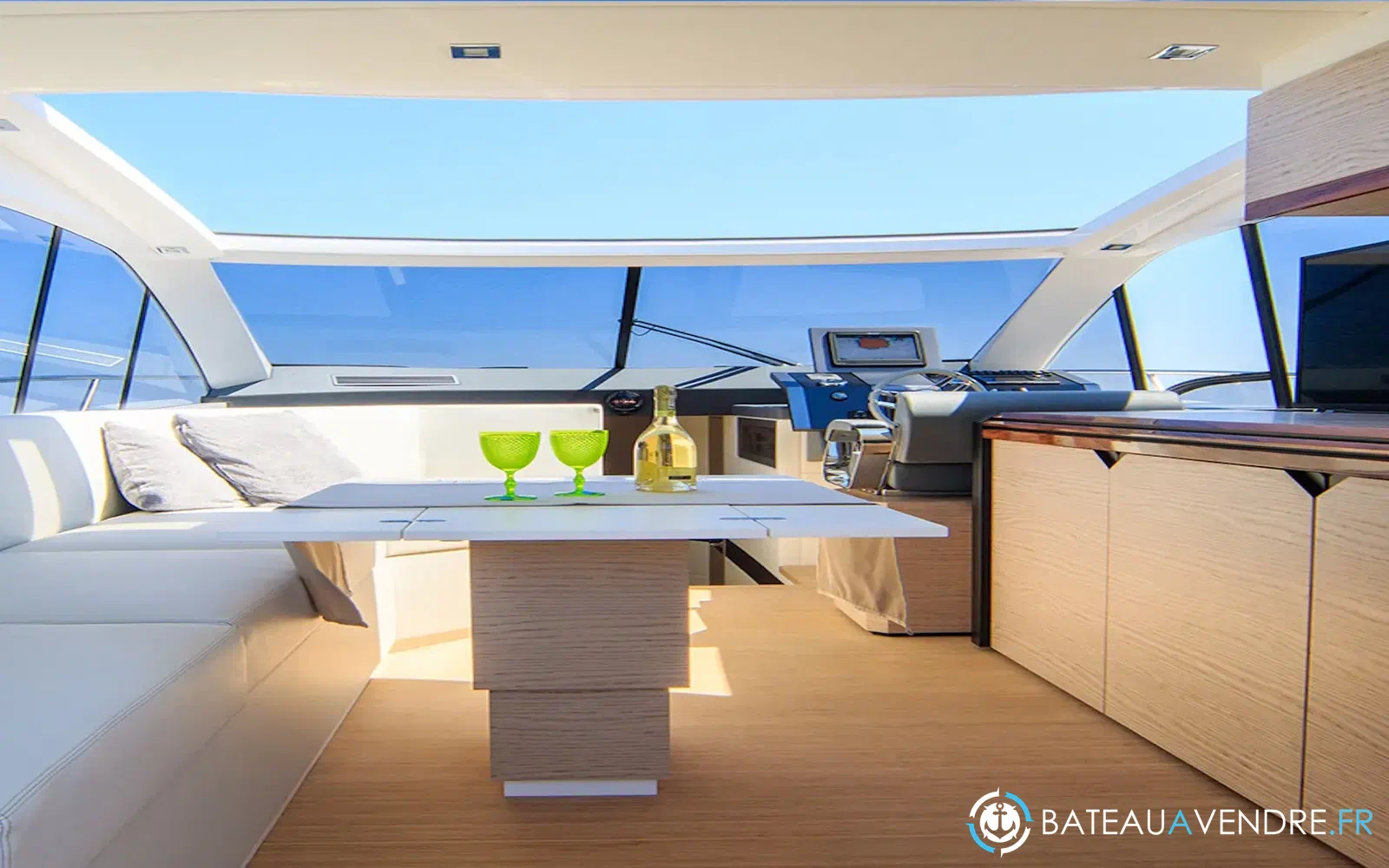slider 4 Rio Yachts Sport Coupe 44