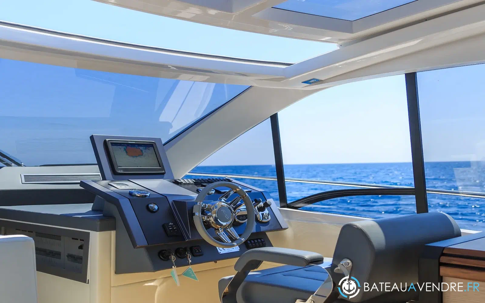 slider 7 Rio Yachts Sport Coupe 44