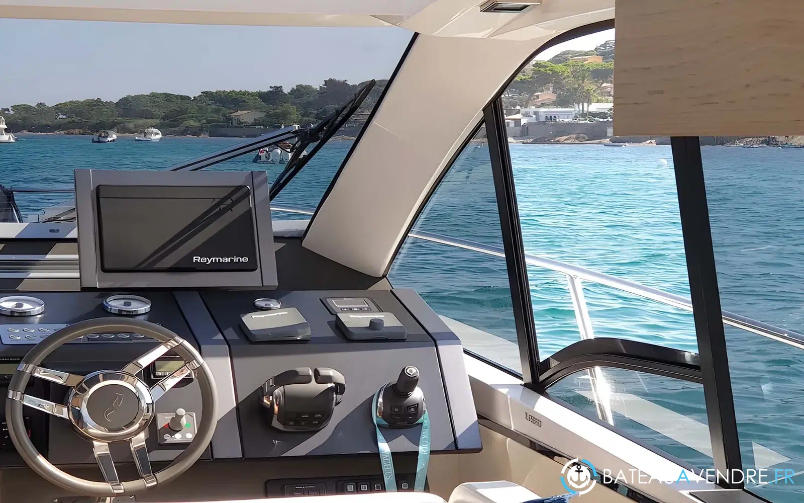 slider 8 Rio Yachts Sport Coupe 44