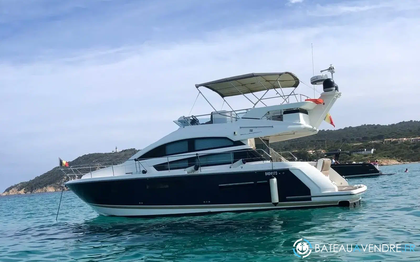 slider 0 Fairline Squadron 42