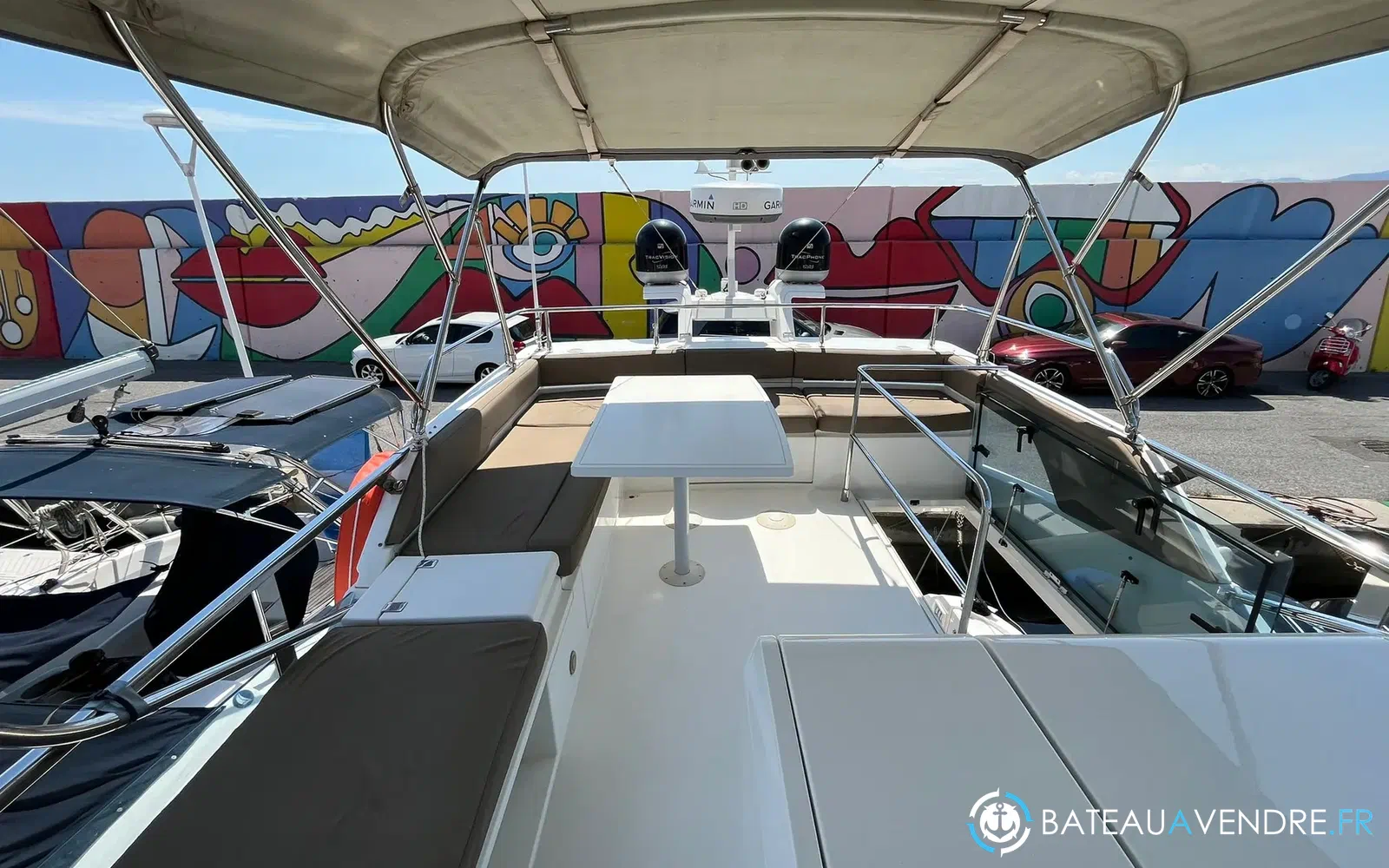 slider 2 Fairline Squadron 42