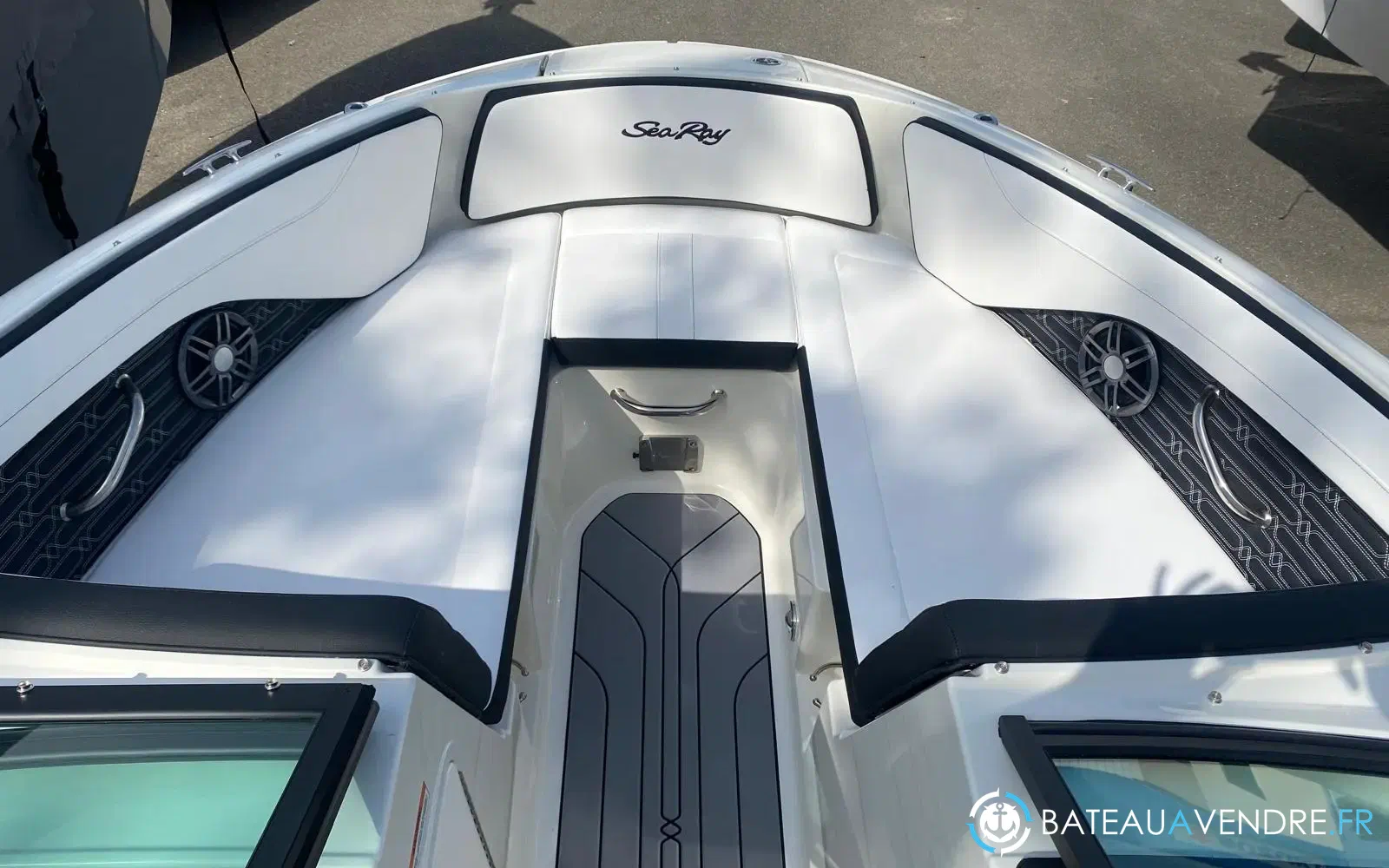 slider 11 Sea Ray 190 SPX