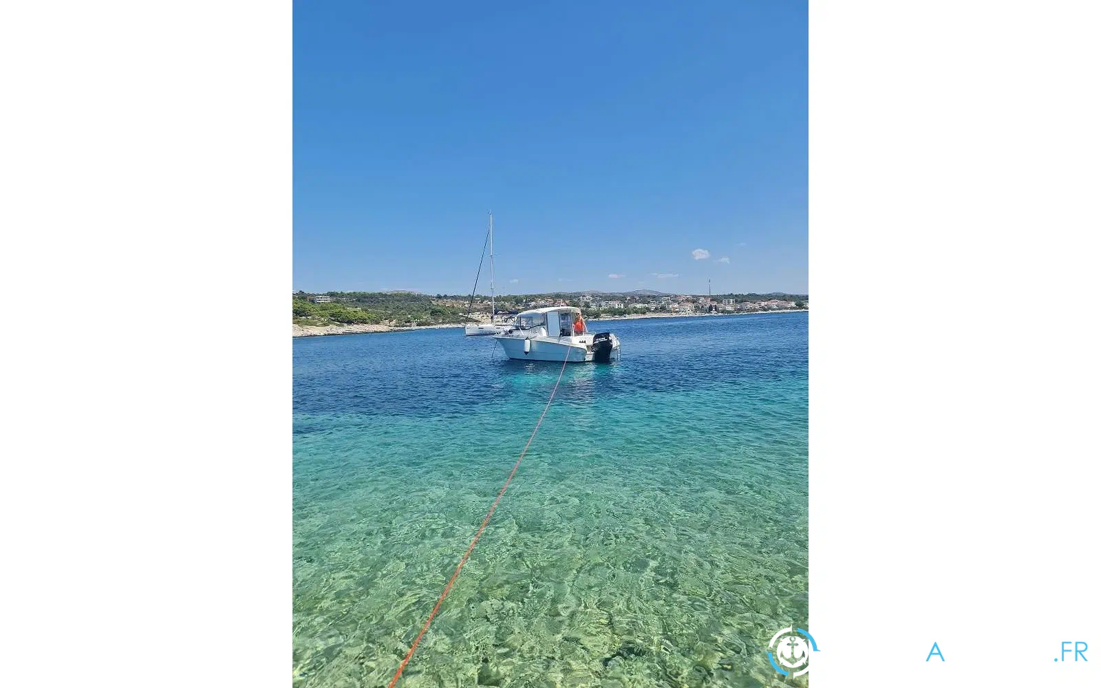 slider 1 Beneteau Antares 750 HB