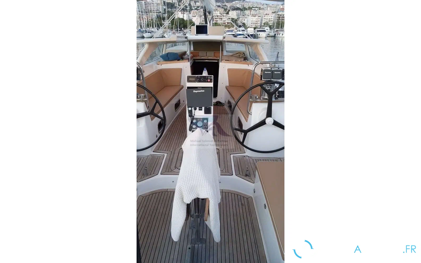 slider 16 X-Yachts X-73