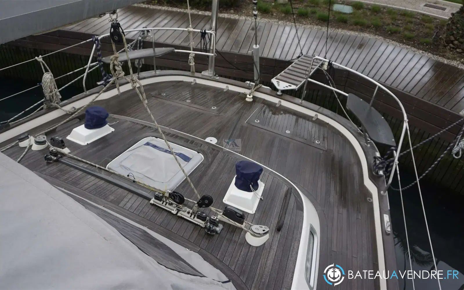 slider 19 Hallberg Rassy 48