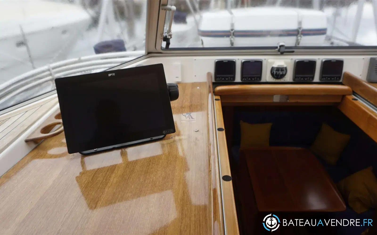 slider 21 Hallberg Rassy 48