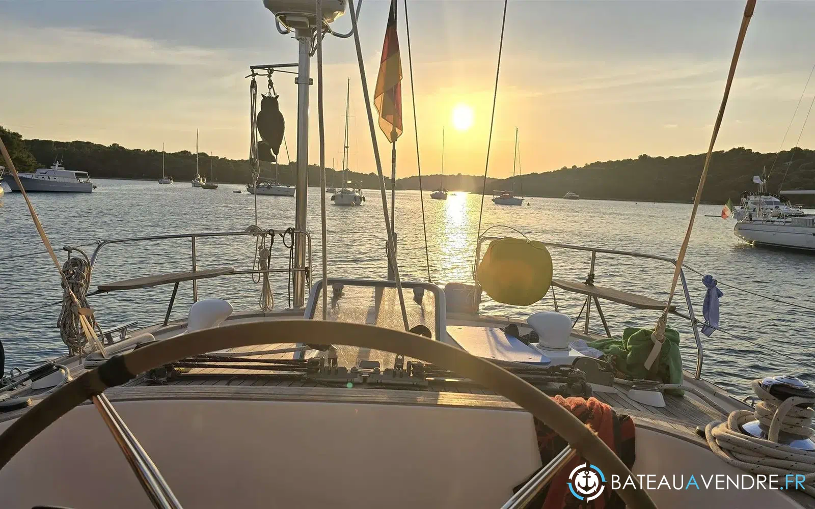 slider 3 Hallberg Rassy 48