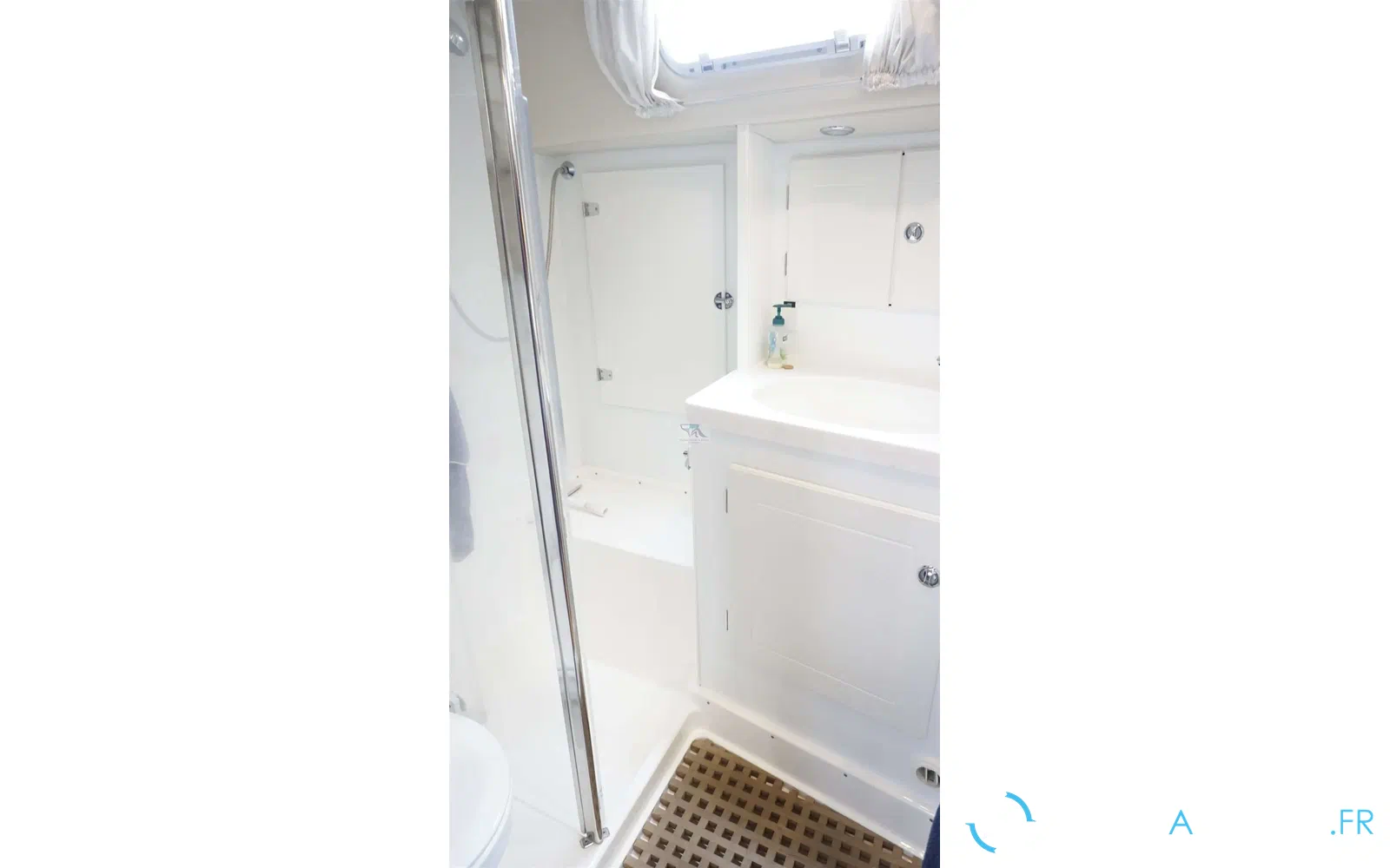 slider 6 Hallberg Rassy 48