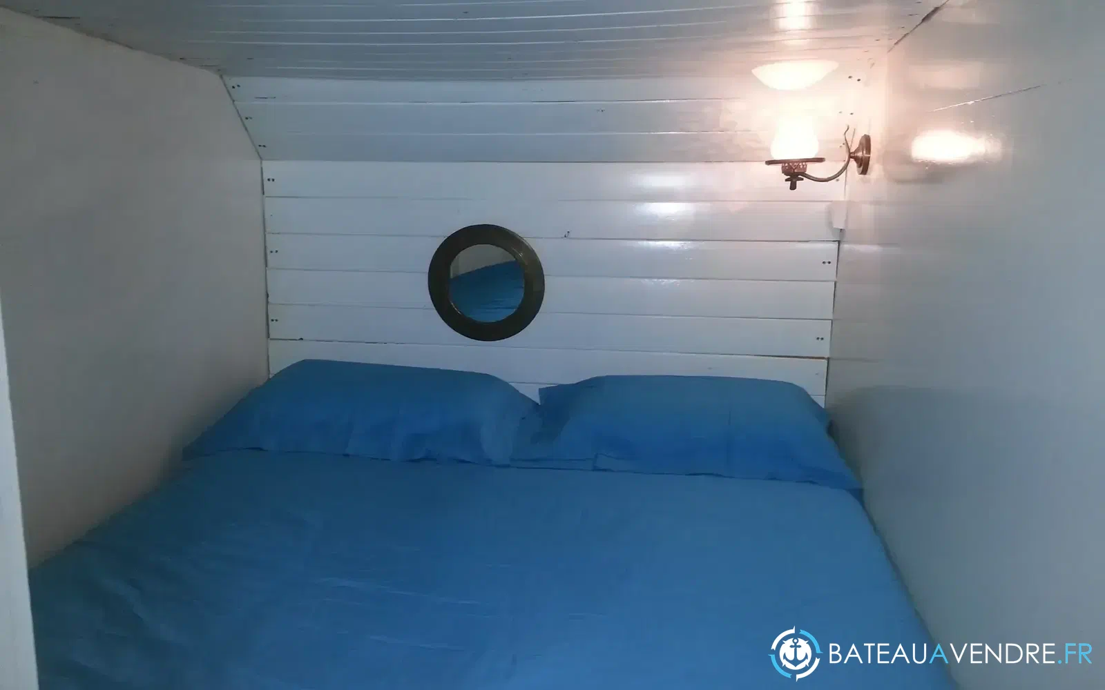 slider 11 Bateau Logement Tjalk authentique rare avec ses agrées mât voile dérives