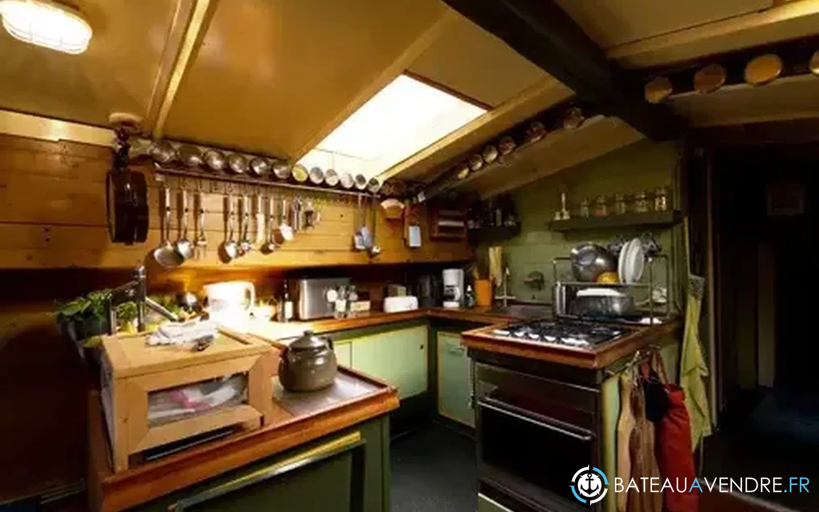 slider 10 Bateau Logement Tjalk authentique rare avec ses agrées mât voile dérives