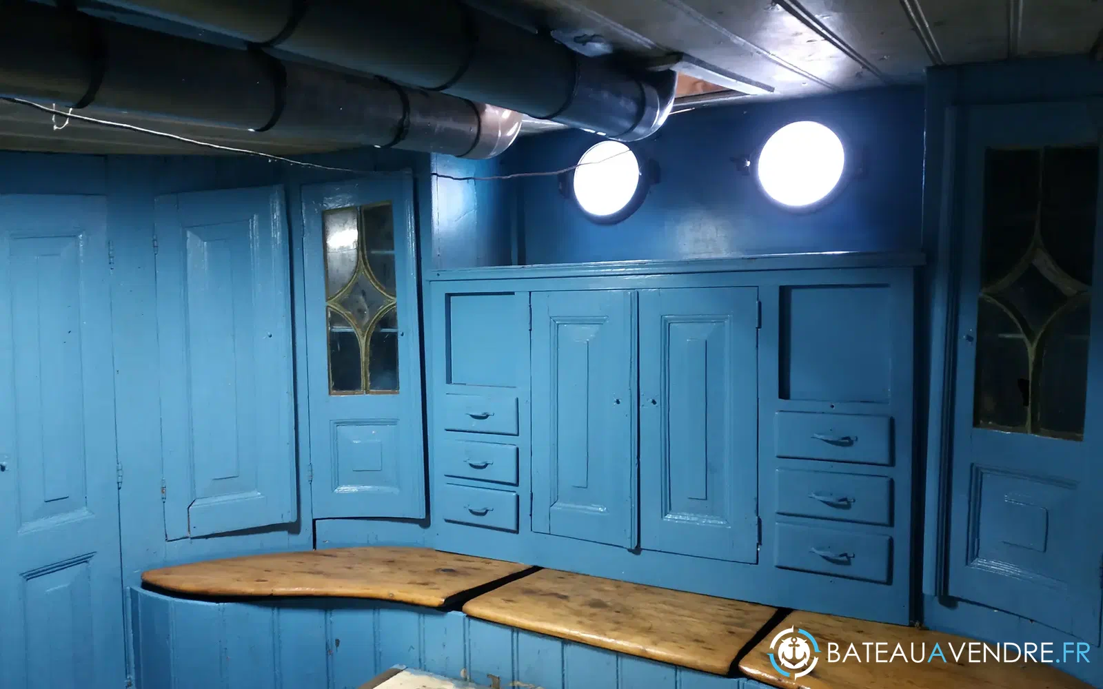 slider 21 Bateau Logement Tjalk authentique rare avec ses agrées mât voile dérives