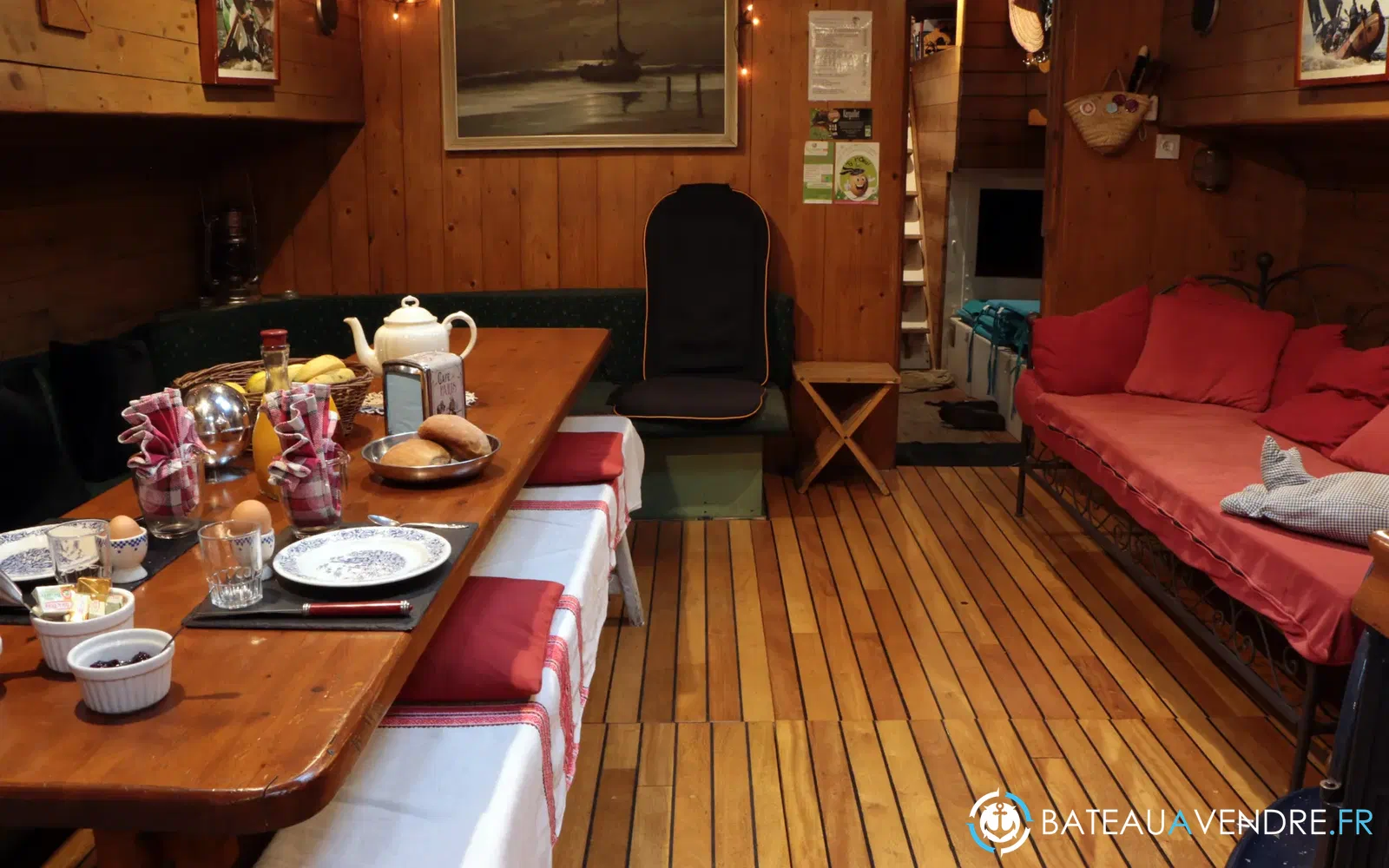slider 2 Bateau Logement Tjalk authentique rare avec ses agrées mât voile dérives