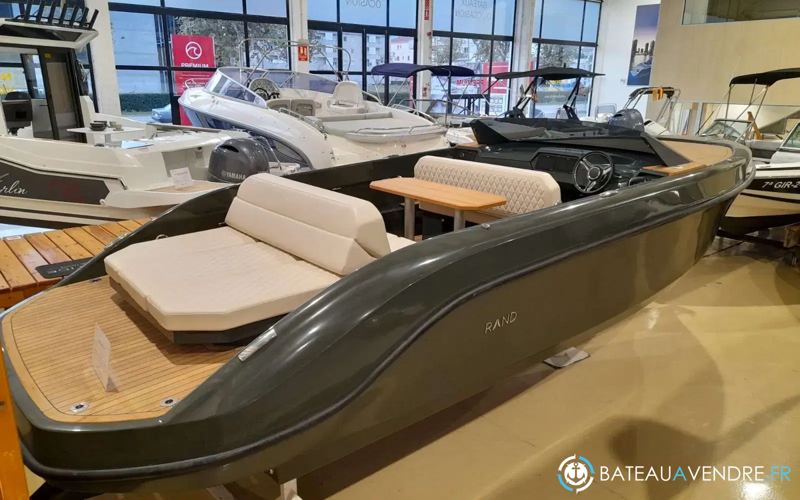 slider 5 Rand Boats Spirit 25